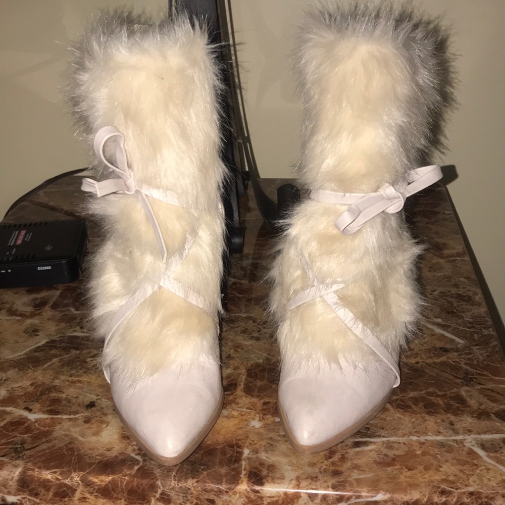 Faux fur boots size 9.5